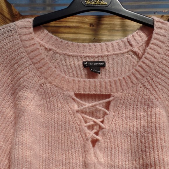 New Directions light coral with lace and cable detail sweater - Picture 2 of 4